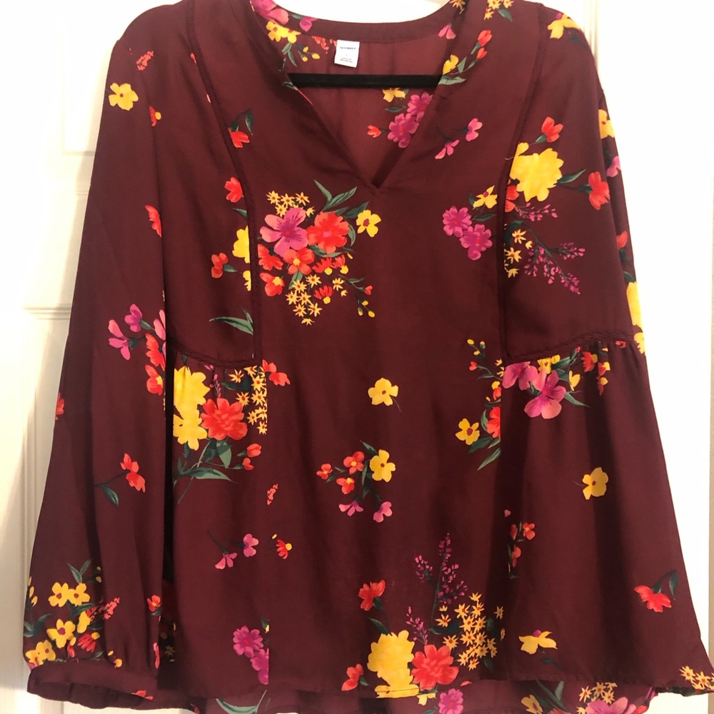 Old navy blouse